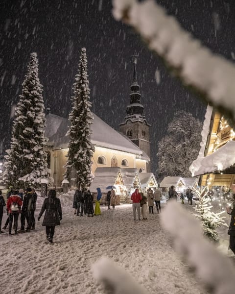 People, Neighbourhood, City view