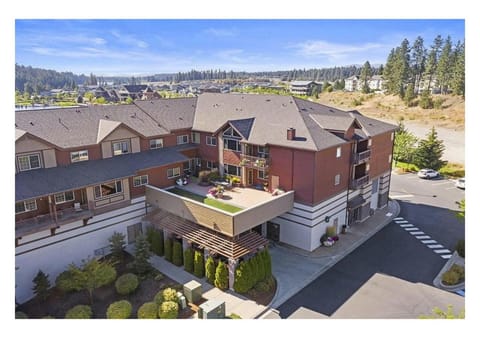Property building, Balcony/Terrace