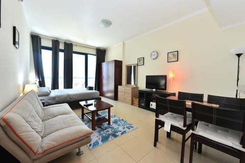 Nightclub / DJ, Living room, Lounge or bar, Seating area