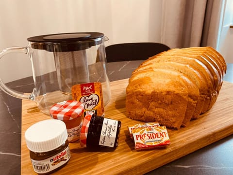 Élégant appartement restauré dans bâtisse historique Centre & Château pour 4 personnes Apartment in Haute-Savoie