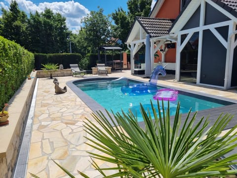 Balcony/Terrace, Spa and wellness centre/facilities, Swimming pool