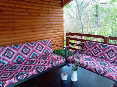 View (from property/room), Balcony/Terrace, Seating area