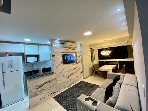 Communal lounge/ TV room, TV and multimedia, Kitchen or kitchenette, Living room, Seating area, Evening entertainment, minibar