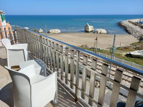 View (from property/room), Balcony/Terrace, Beach, Sea view