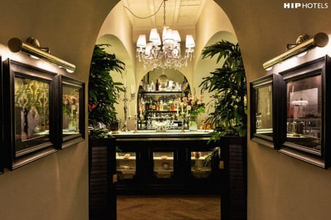 Library, Lobby or reception, Lounge or bar