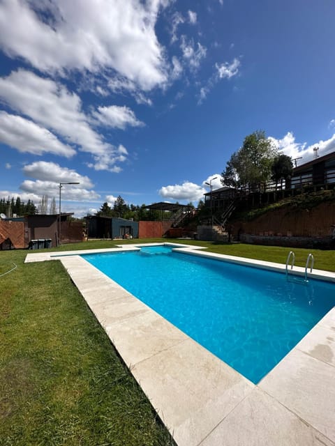 Day, Swimming pool