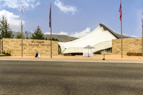 Sun Valley Retreat Apartment in Sun Valley