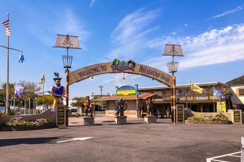 Oceans 9 House in Ocean City