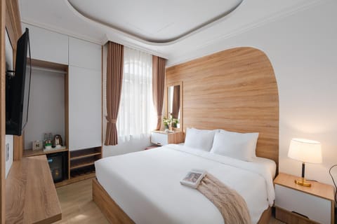 Bed, Photo of the whole room
