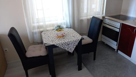 Living room, kitchen, kitchen