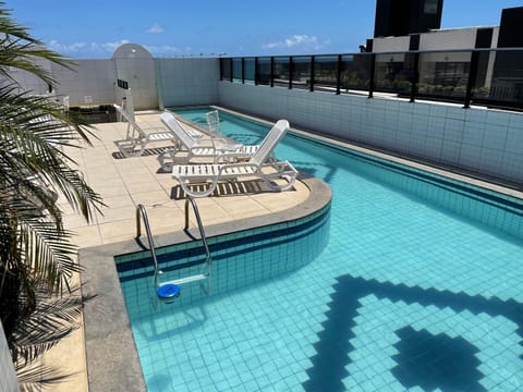 Day, Pool view, Swimming pool, sunbed