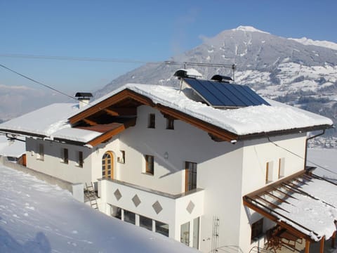 Property building, Winter