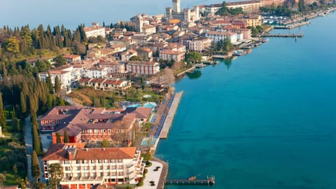 Neighbourhood, Bird's eye view, City view, Street view