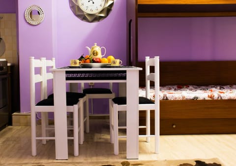 Dining area, bunk bed