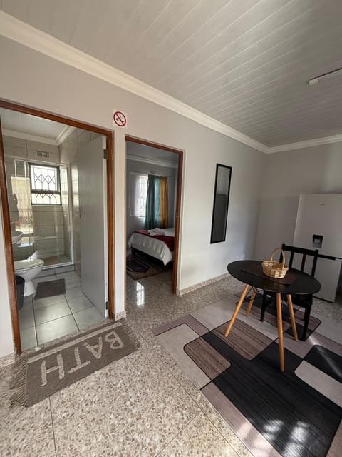 Finca Guest House Bed and Breakfast in Cape Town
