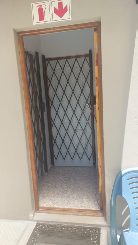 Finca Guest House Bed and Breakfast in Cape Town