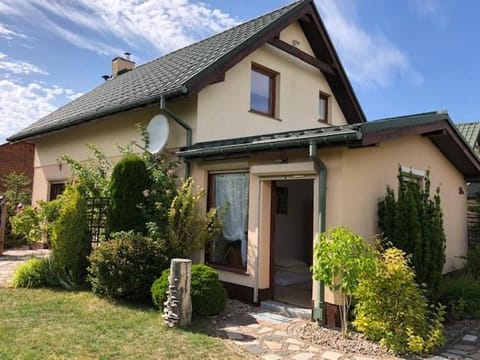 Dom całoroczny Sarbinowo Villa in West Pomeranian Voivodeship, Poland