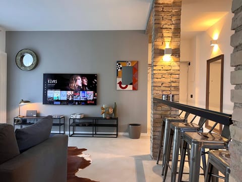 TV and multimedia, Living room