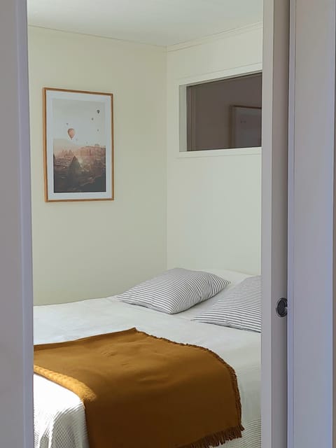 Uusi loma-asunto 4 hengelle hiekkasärkillä Apartment in Finland