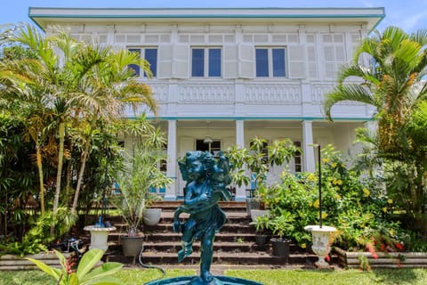 Property building, Garden, Garden