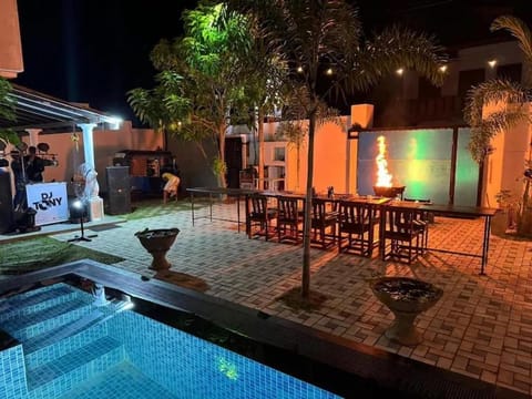 Patio, Swimming pool