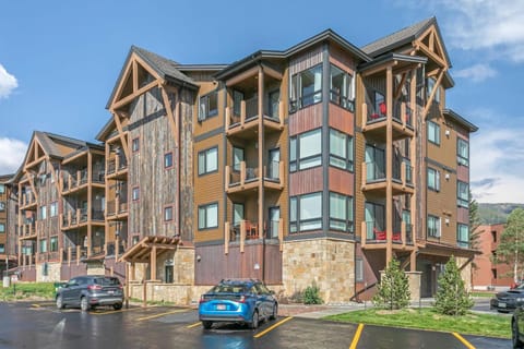 Sail Lofts at Lake Dillon 1107 House in Dillon