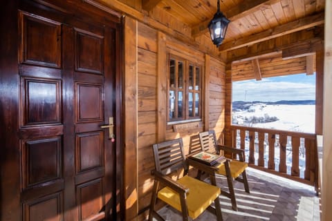 Rankovi konaci House in Zlatibor District, Serbia