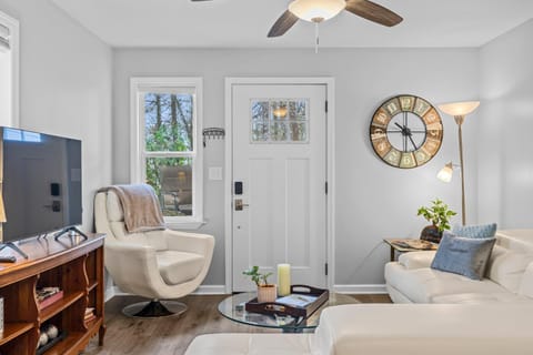 The Bamboo Bungalow House in Laurel Park