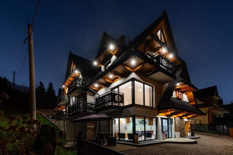 Property building, Night