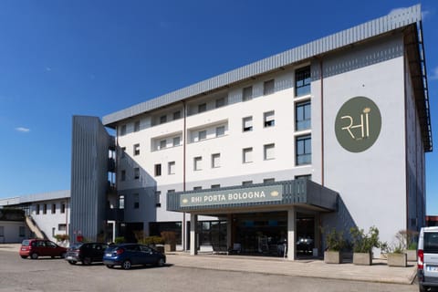 Property building, Parking
