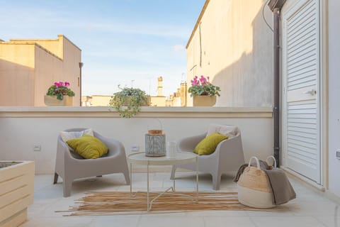 Patio, Balcony/Terrace
