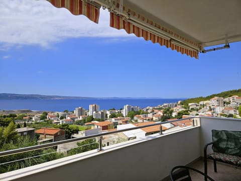 Property building, Day, Natural landscape, View (from property/room), Balcony/Terrace, Sea view
