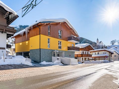 Property building, Winter