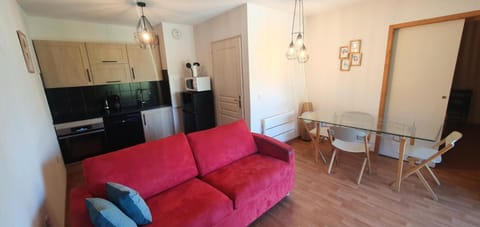 Chalets De Florence - 2 pièces + coin montagne - 38m², bien placé MAE-2764 Apartment in Piedmont