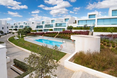 Property building, Day, Garden, Garden view, Pool view, Swimming pool