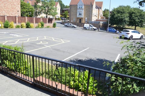 Neighbourhood, On site, Facility for disabled guests