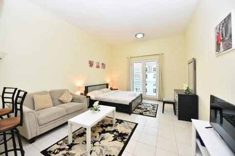 Living room, Photo of the whole room, Seating area