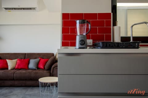 Coffee/tea facilities, Kitchen or kitchenette, Other