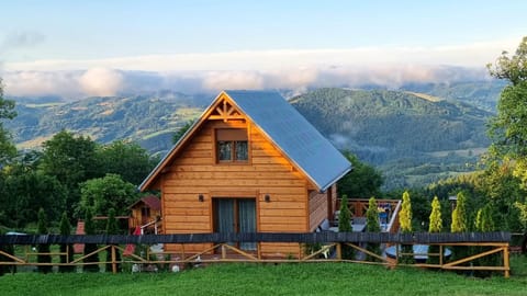 Property building, Day, Natural landscape, Mountain view