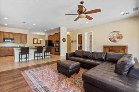 Grand Ironhorse House in Gilbert