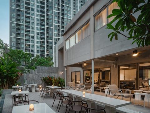 Restaurant/places to eat, Garden