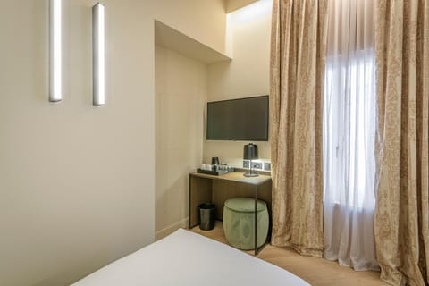 TV and multimedia, Coffee/tea facilities