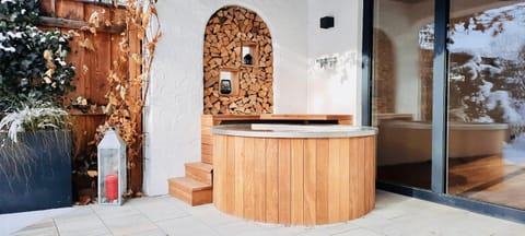 Spa and wellness centre/facilities, Swimming pool