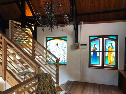 La Chapelle - The Library Apartment in Western Cape