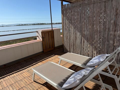 Patio, Natural landscape, View (from property/room), Balcony/Terrace, sunbed