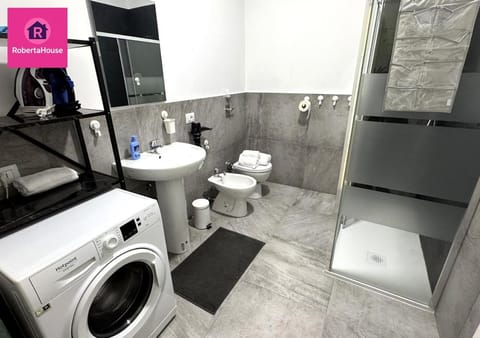 Roberta House Il Tuo Rifugio per Concerti, Eventi e Fiere Apartment in Milan