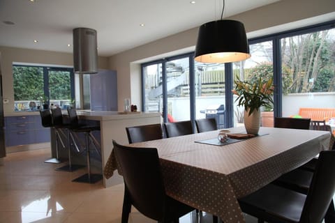 Limekiln Apartment in Carlingford