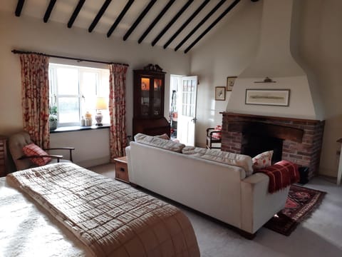 The Shippon, Parc yr Odyn, Pentraeth, Anglesey LL75 8UL House in Wales