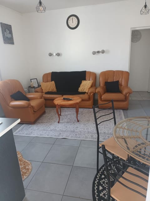 Appartement meublé avec deux chambres Apartment in Moulins