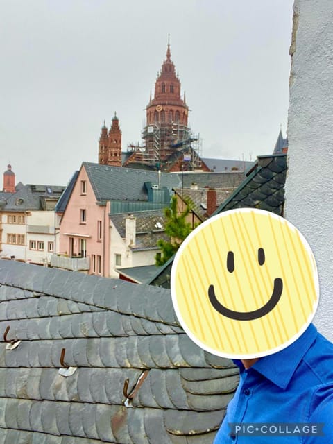 Nearby landmark, Balcony/Terrace